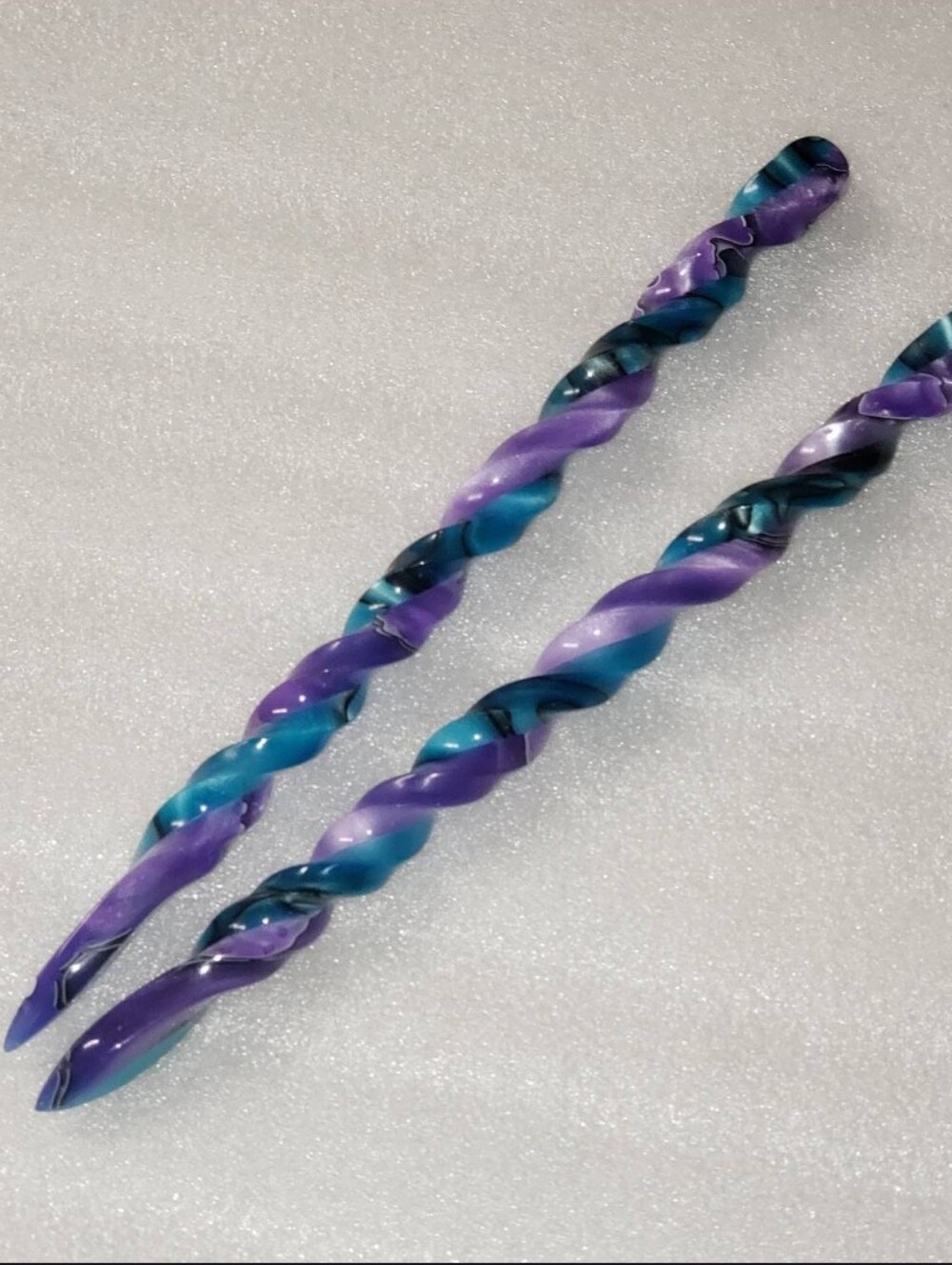 Acrylic Twist Hair Sticks Set